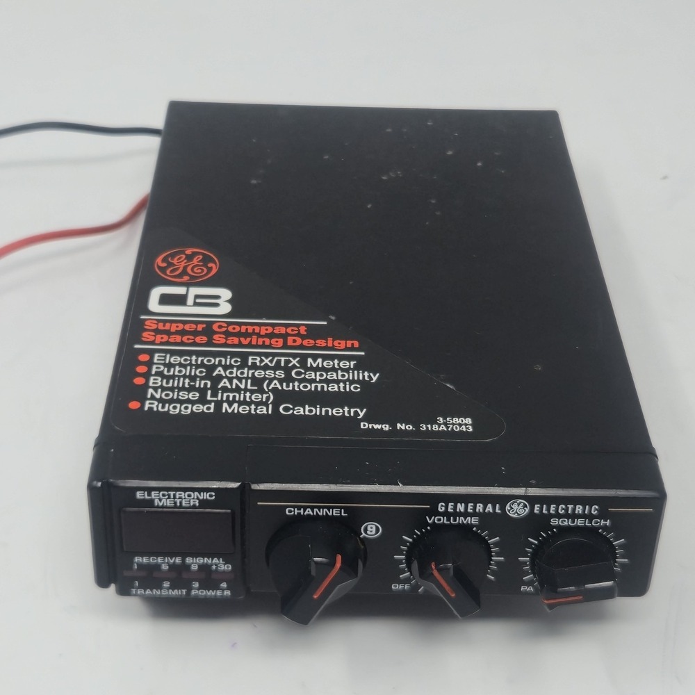 Vintage GE CB Radio Transceiver Model 3-5808A Super Compact 40 CH EXCELLENT